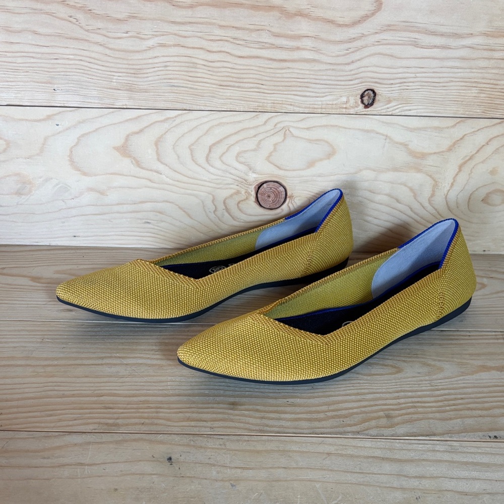 Rothy's point Merigold Yellow‎ Flats with Blue Trim